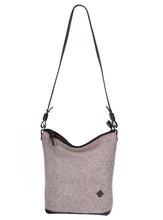 Load image into Gallery viewer, Explorer