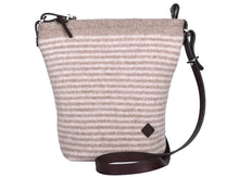 Load image into Gallery viewer, Scout