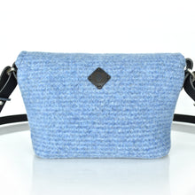 Load image into Gallery viewer, Compass - Chambray